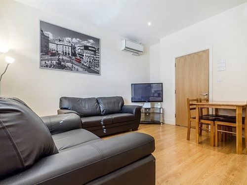 Windsor Holiday Apartments Londres Extérieur photo